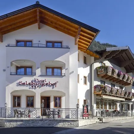 Hotel Salzburgerhof 3*